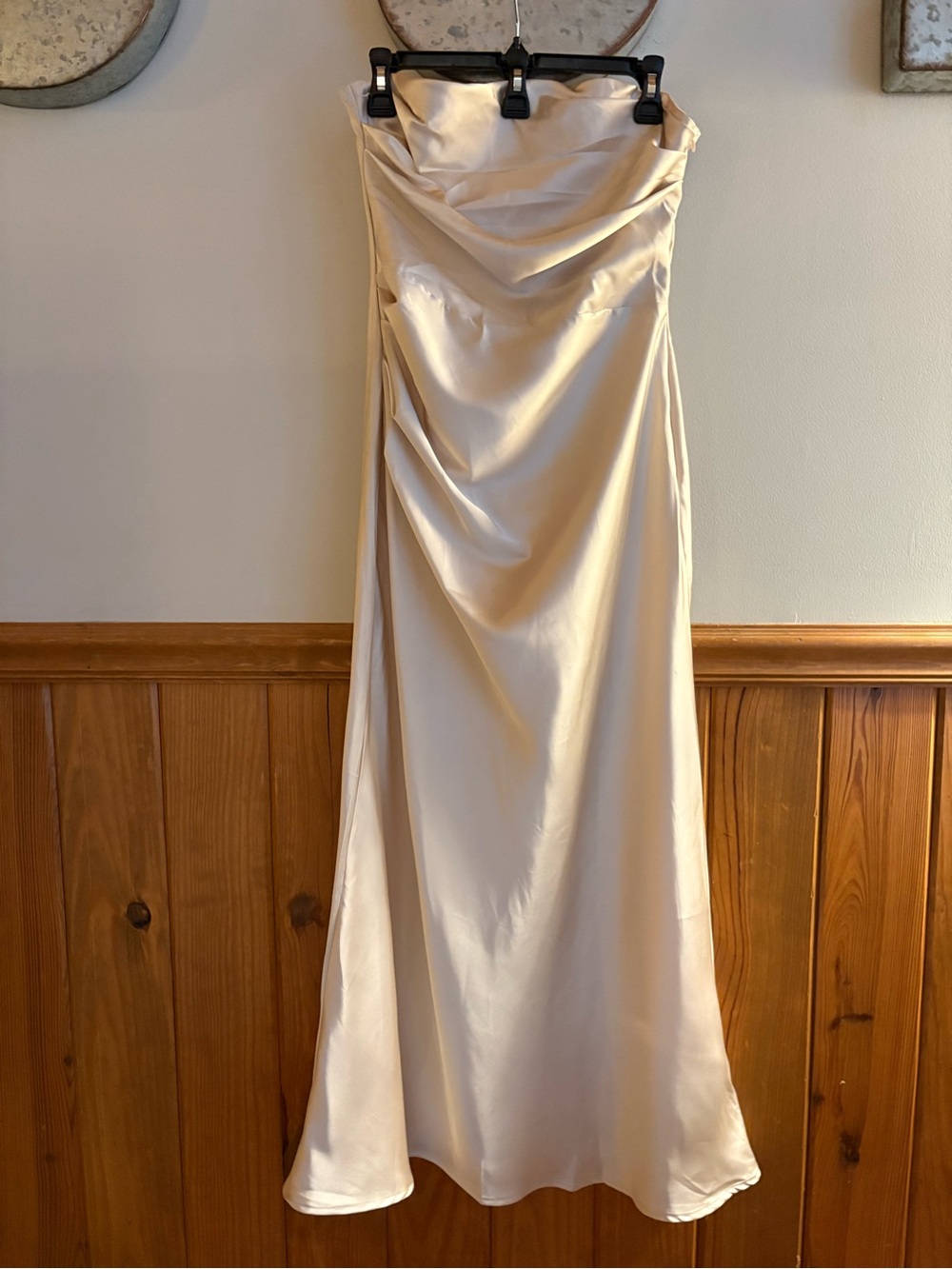 Elegant Cream Satin Strapless Dress, Sz L, NWT, side zipper, poly blend